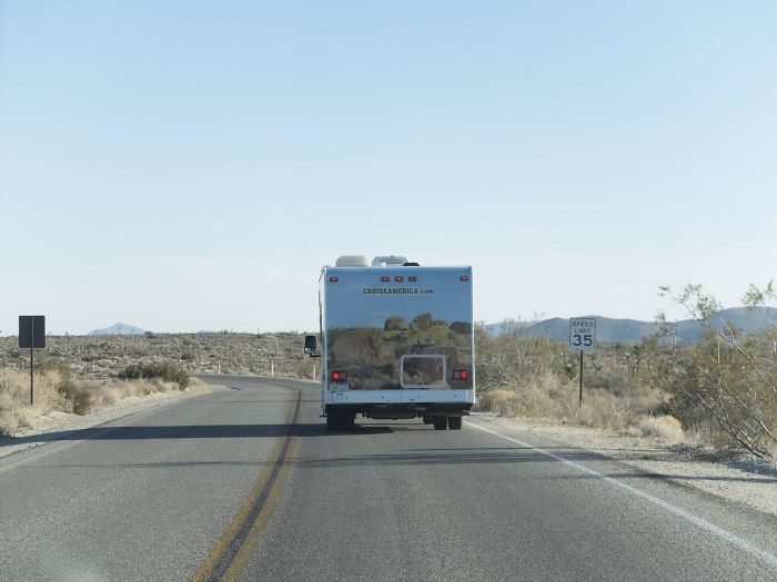 79 Things That Line Up So Perfectly It Will Satisfy Your Soul 79 Things That Line Up So Perfectly It Will Satisfy Your Soul