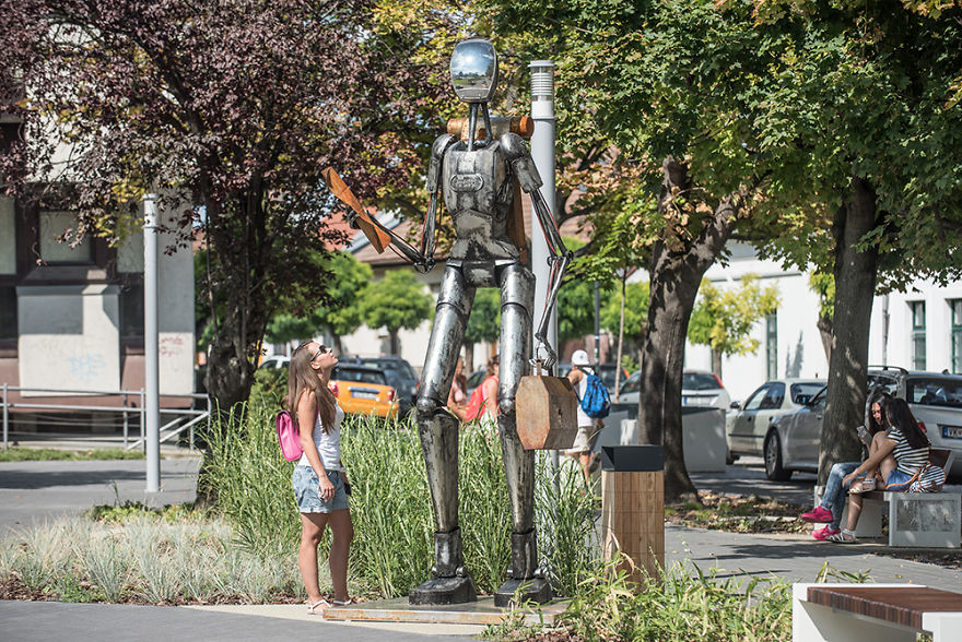 The Lost Astronaut: A Public Sculpture Inspired By The Feeling Of Being Lost In Life The Lost Astronaut: A Public Sculpture Inspired By The Feeling Of Being Lost In Life