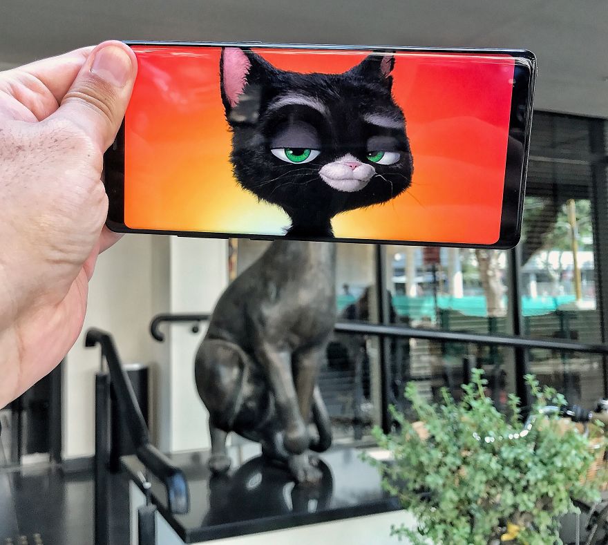 Bringing Everyday Objects To Life With My Smartphone (Part 7) Bringing Everyday Objects To Life With My Smartphone (Part 7)