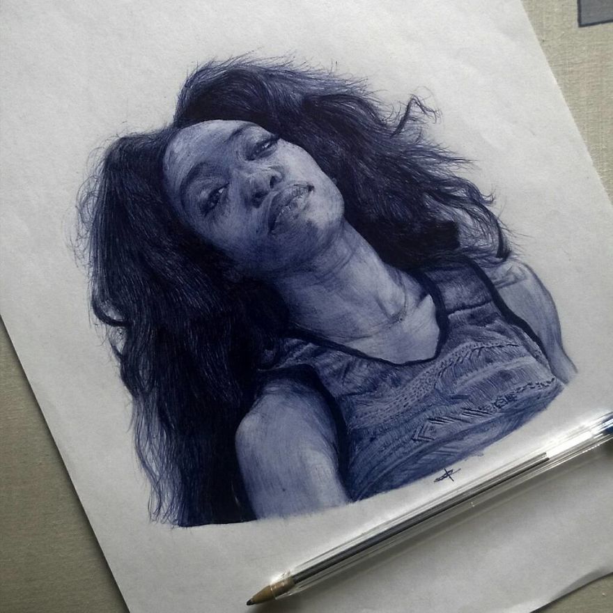 Nigerian Artist Creates Hyperrealistic Pop Culture Drawings With Ballpoint Pen Nigerian Artist Creates Hyperrealistic Pop Culture Drawings With Ballpoint Pen