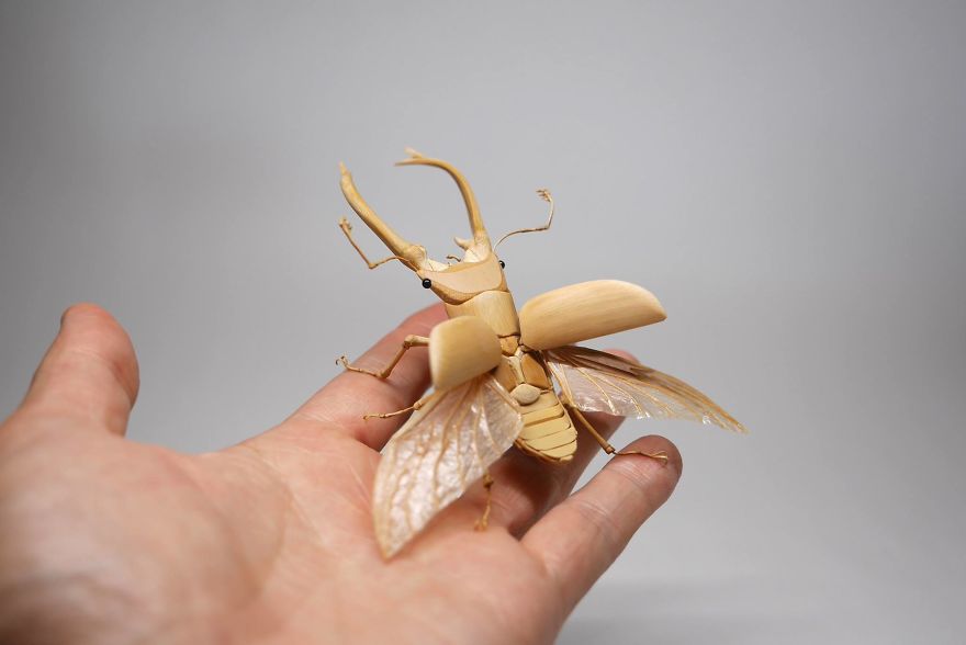 Japanese Artist Creates Incredibly Intricate Life-Size Insects From Bamboo, And The Result Will Impress You