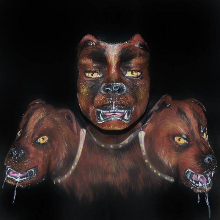 Makeup Artist Turns Herself Into Monsters From Your Most Terrifying Nightmares Makeup Artist Turns Herself Into Monsters From Your Most Terrifying Nightmares