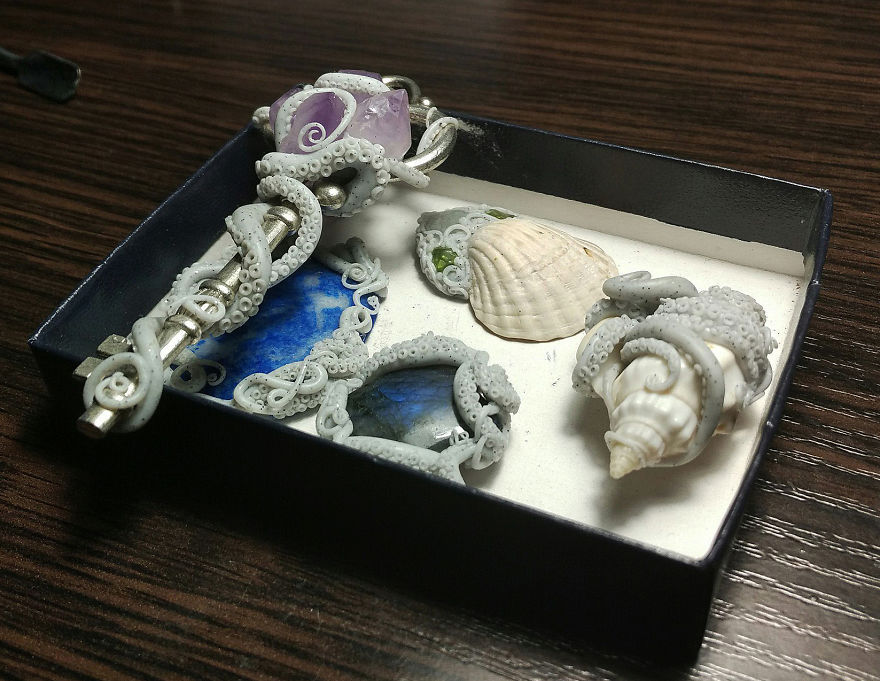 I Make Nature-Inspired Copper Electroformed Jewerly I Make Nature-Inspired Copper Electroformed Jewerly