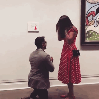 Guy’s Proposal Will Probably Get Him Banned From The Met For Life, But It Was Totally Worth It Guy’s Proposal Will Probably Get Him Banned From The Met For Life, But It Was Totally Worth It