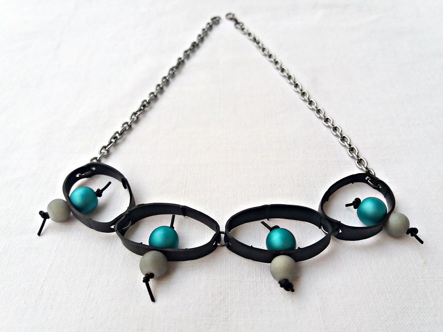 I Make Jewelry And Accessories Out Of Upcycled Bike And Car Inner Tubes I Make Jewelry And Accessories Out Of Upcycled Bike And Car Inner Tubes