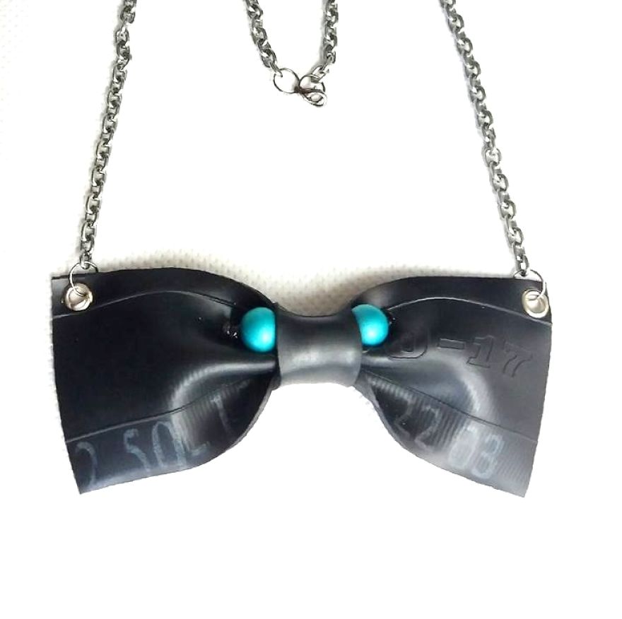 I Make Jewelry And Accessories Out Of Upcycled Bike And Car Inner Tubes I Make Jewelry And Accessories Out Of Upcycled Bike And Car Inner Tubes