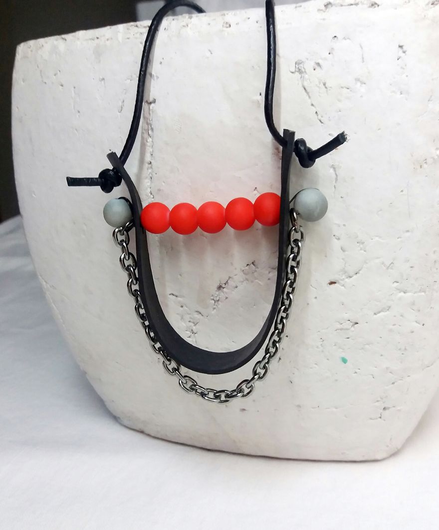 I Make Jewelry And Accessories Out Of Upcycled Bike And Car Inner Tubes I Make Jewelry And Accessories Out Of Upcycled Bike And Car Inner Tubes