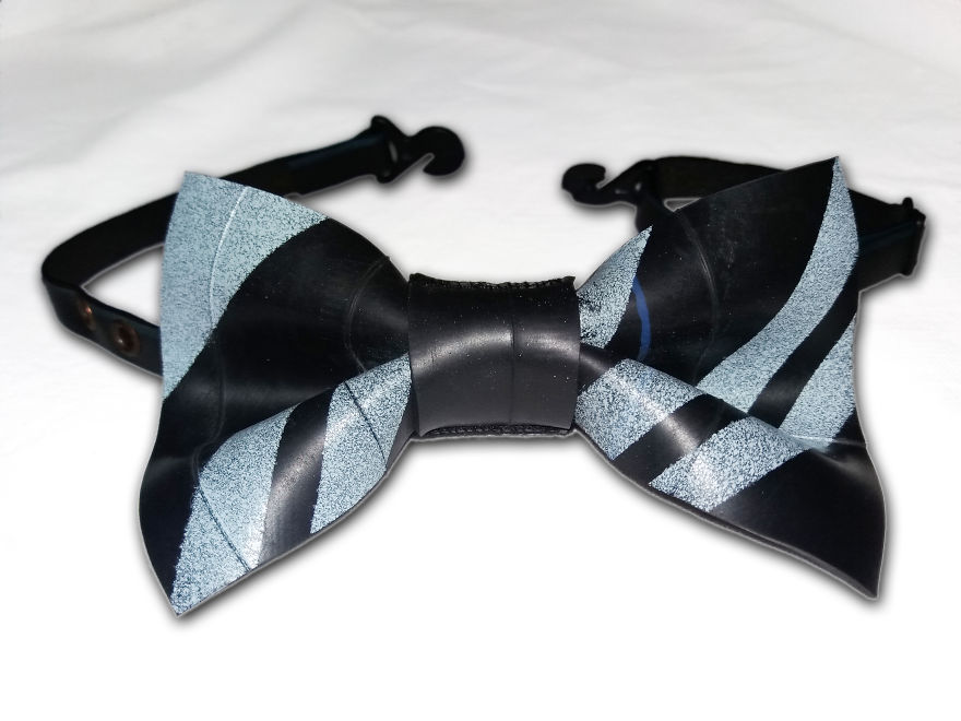 I Make Jewelry And Accessories Out Of Upcycled Bike And Car Inner Tubes I Make Jewelry And Accessories Out Of Upcycled Bike And Car Inner Tubes