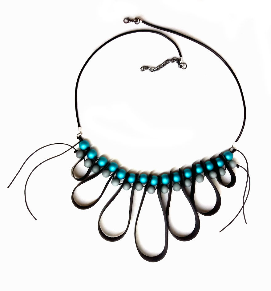 I Make Jewelry And Accessories Out Of Upcycled Bike And Car Inner Tubes I Make Jewelry And Accessories Out Of Upcycled Bike And Car Inner Tubes