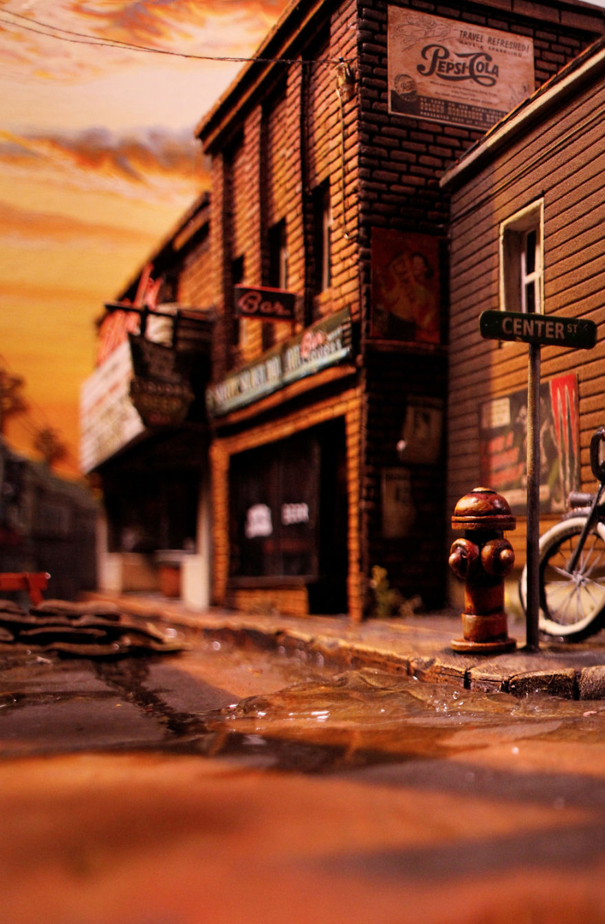 I Rebuilt An Old Stereo Unit As A Tribute To Stephen King’s ‘It’ I Rebuilt An Old Stereo Unit As A Tribute To Stephen King’s ‘It’