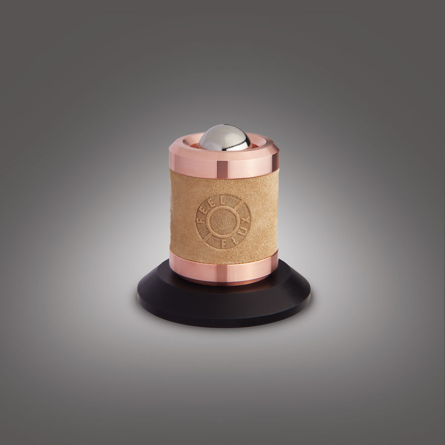 Two Young Engineers Made This Toy That Will Make You Question Gravity! Two Young Engineers Made This Toy That Will Make You Question Gravity!