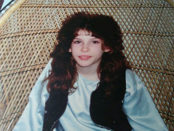 People Are Sharing Embarrassing Childhood Photos Of Their Significant Others, And It’s Too Funny People Are Sharing Embarrassing Childhood Photos Of Their Significant Others, And It’s Too Funny