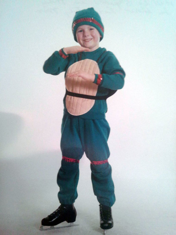 People Are Sharing Embarrassing Childhood Photos Of Their Significant Others, And It’s Too Funny People Are Sharing Embarrassing Childhood Photos Of Their Significant Others, And It’s Too Funny