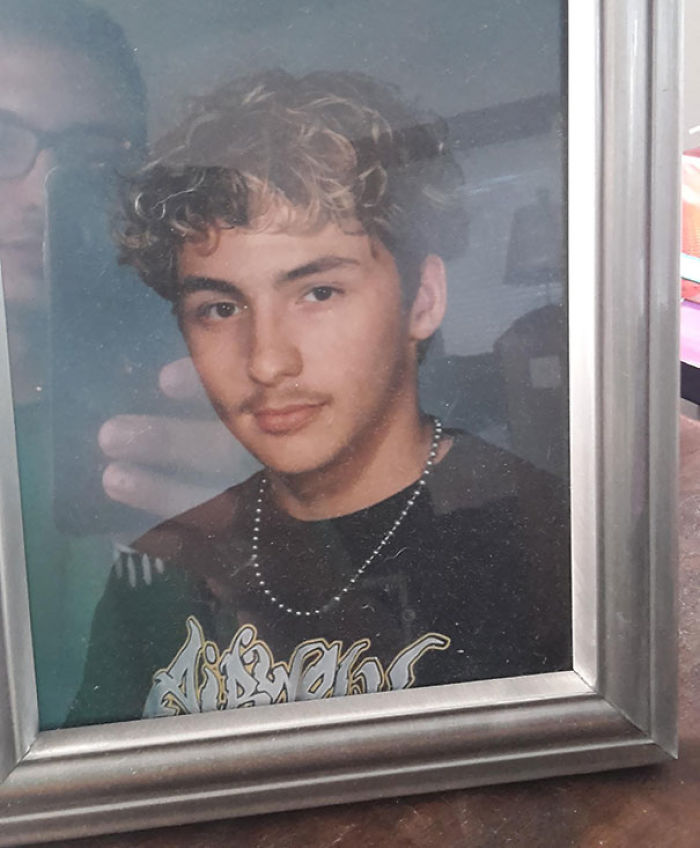 People Are Sharing Embarrassing Childhood Photos Of Their Significant Others, And It’s Too Funny People Are Sharing Embarrassing Childhood Photos Of Their Significant Others, And It’s Too Funny