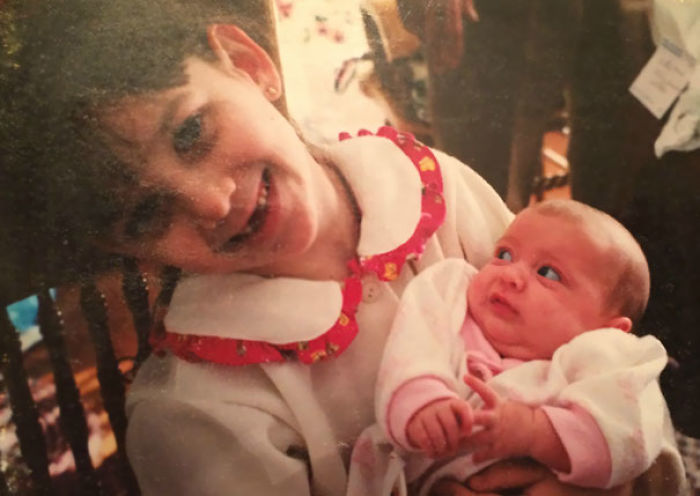 People Are Sharing Embarrassing Childhood Photos Of Their Significant Others, And It’s Too Funny People Are Sharing Embarrassing Childhood Photos Of Their Significant Others, And It’s Too Funny