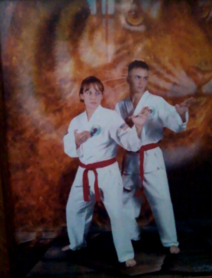 People Are Sharing Embarrassing Childhood Photos Of Their Significant Others, And It’s Too Funny People Are Sharing Embarrassing Childhood Photos Of Their Significant Others, And It’s Too Funny