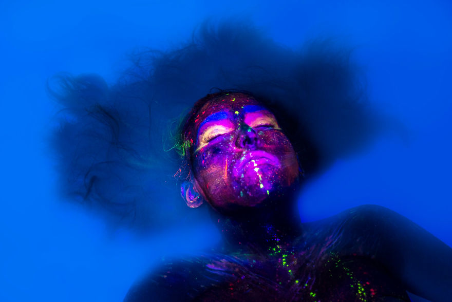 I Created Neon UV Photography To Help Me Cope With My Traumatic Brain Injury After A Drunk Driver Changed My Life (NNFW)