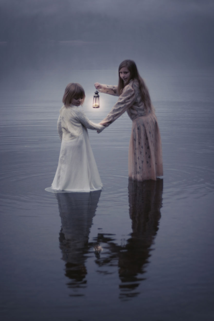 I Take My Kids Halloween To The Next Level With Eerie Photo Shoots I Take My Kids Halloween To The Next Level With Eerie Photo Shoots