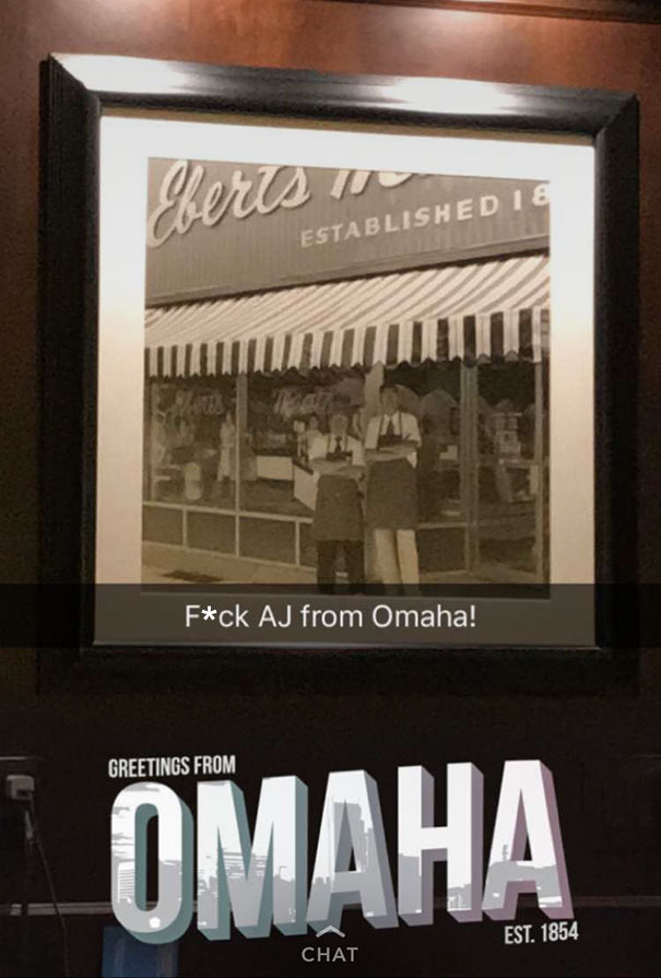 Guy Gets Caught Cheating On His Girlfriend, And It Escalates Hilariously Guy Gets Caught Cheating On His Girlfriend, And It Escalates Hilariously