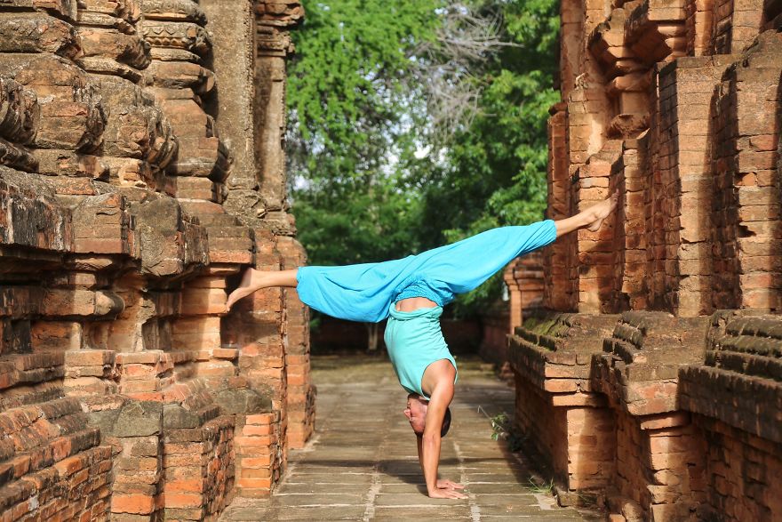 Handstand Around The World Handstand Around The World