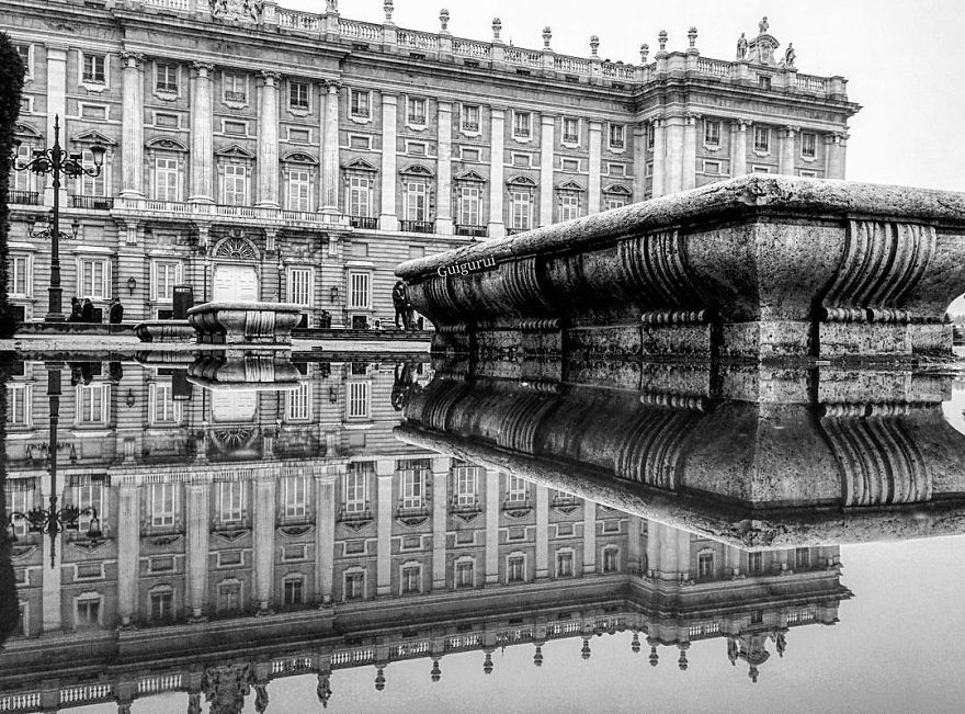 I Travel The World To Photograph The Parallel Worlds Of Puddles With My Smartphone (New Pics) I Travel The World To Photograph The Parallel Worlds Of Puddles With My Smartphone (New Pics)