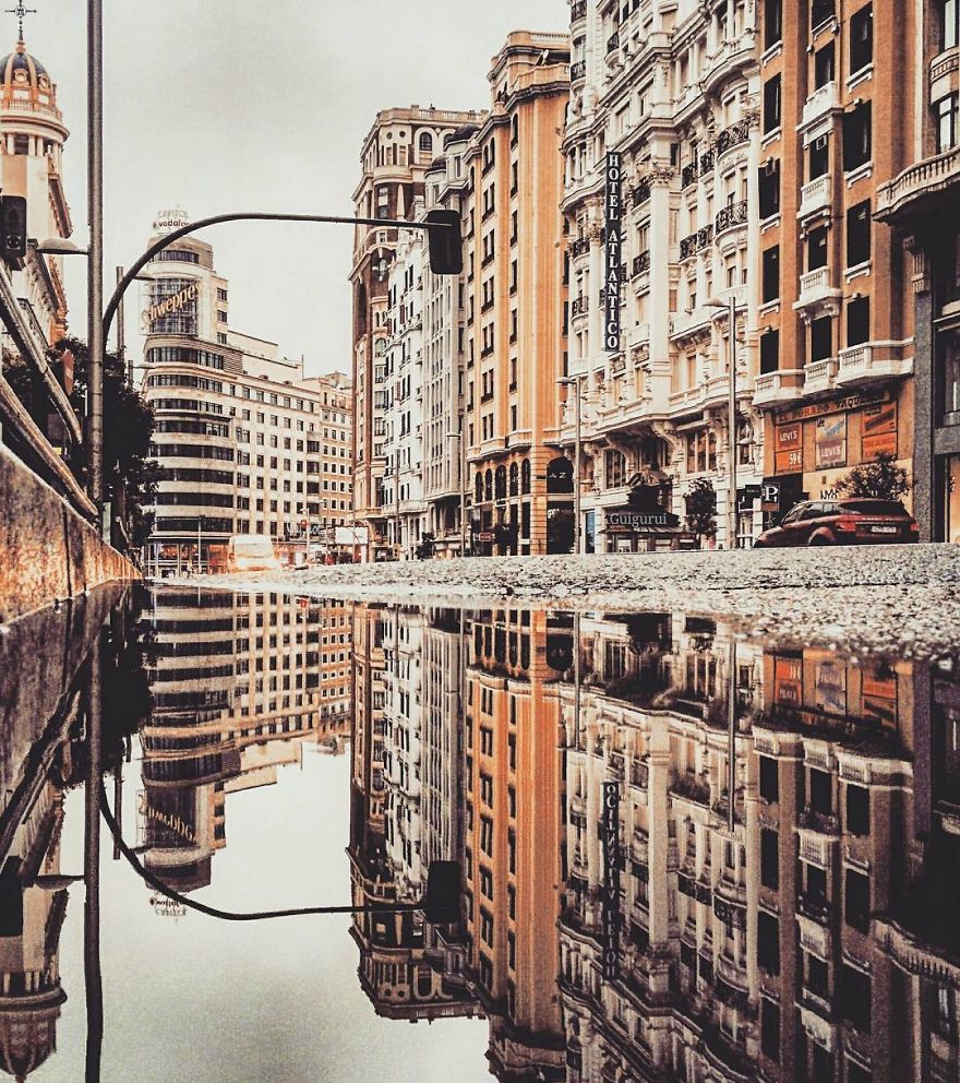 I Travel The World To Photograph The Parallel Worlds Of Puddles With My Smartphone (New Pics) I Travel The World To Photograph The Parallel Worlds Of Puddles With My Smartphone (New Pics)