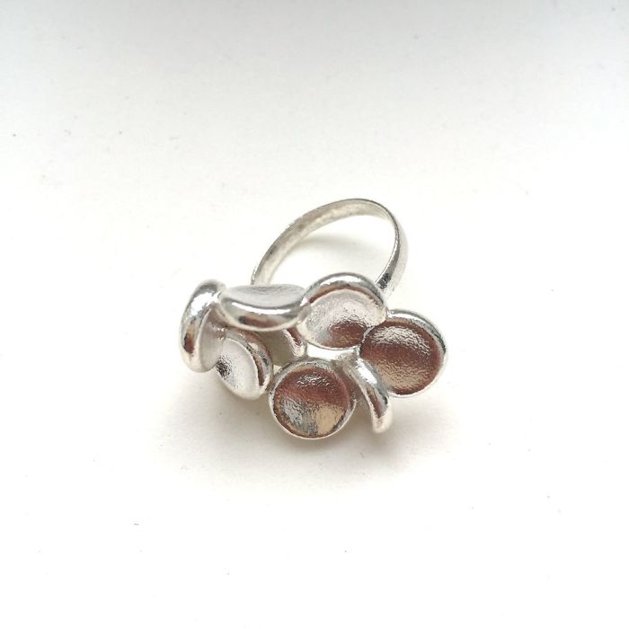 61 Science-Inspired Jewelry Pieces That No Science Geek Could Resist