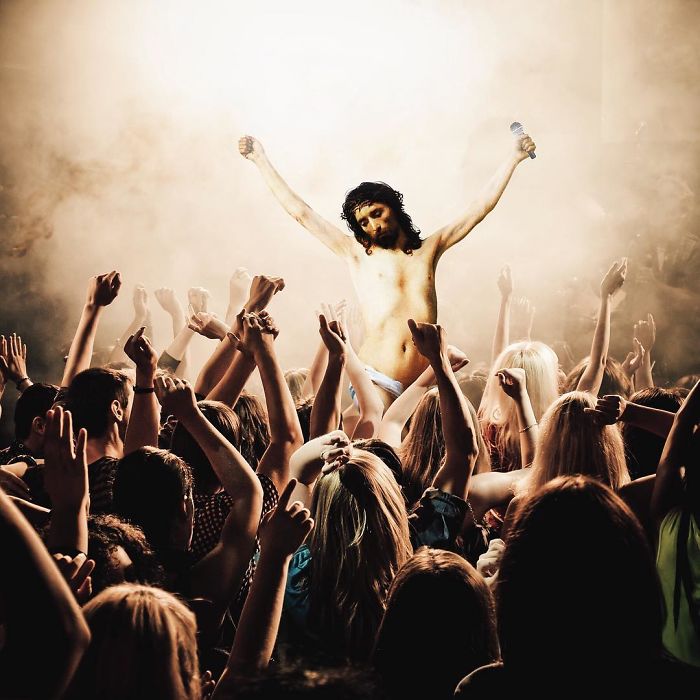 Surreal Art By Tony Futura Makes Fun Of Consumerism And Pop Culture (New Pics) Surreal Art By Tony Futura Makes Fun Of Consumerism And Pop Culture (New Pics)