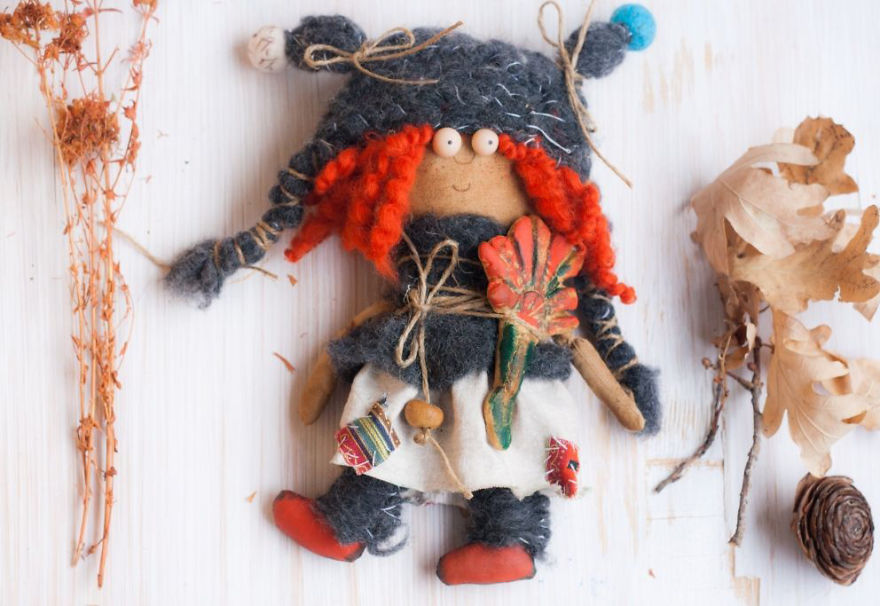 Attic Beauty: Textile Dolls By Alyona Razdorova
