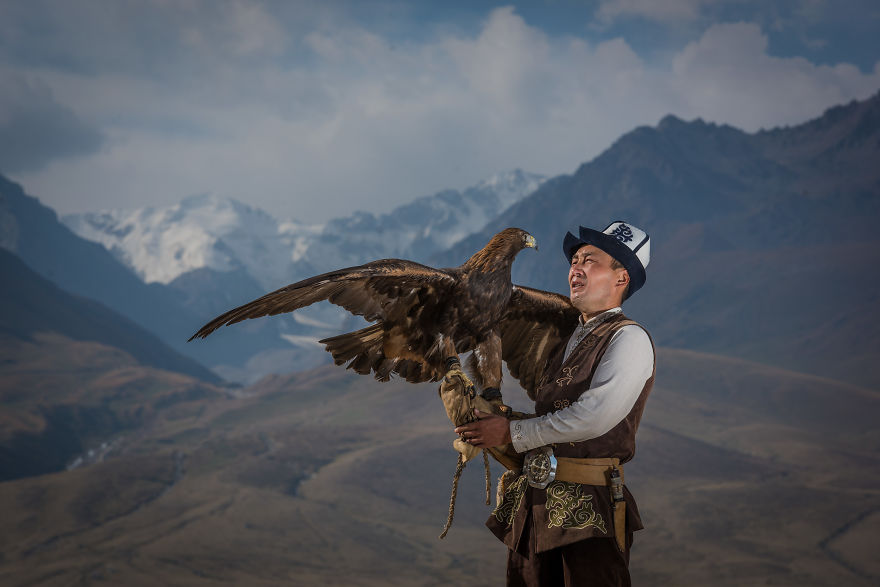 I Documented Bonding With A Bird