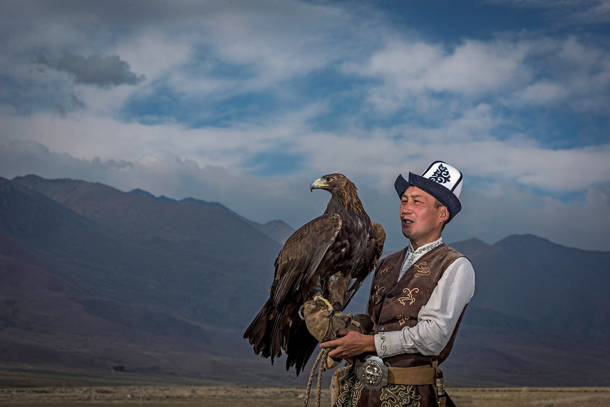 I Documented Bonding With A Bird