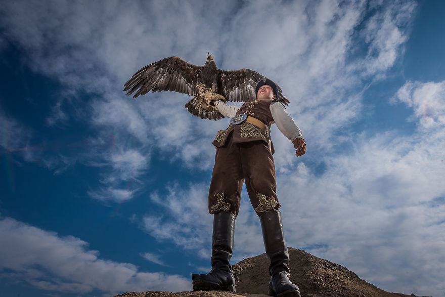 I Documented Bonding With A Bird