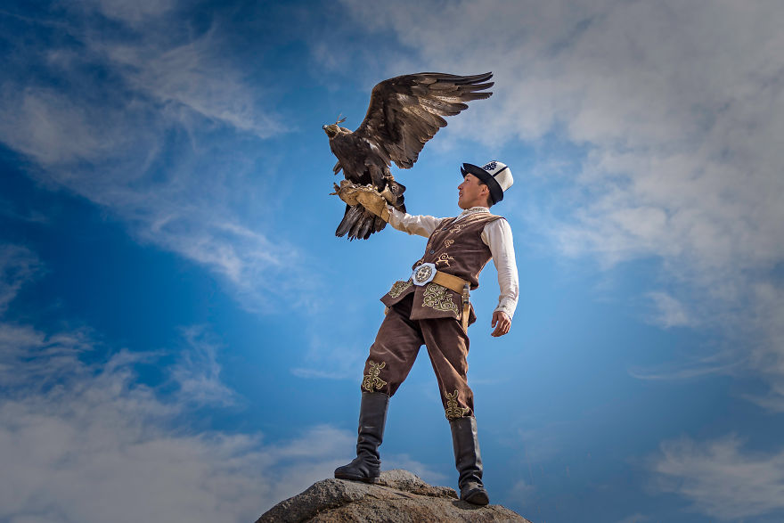 I Documented Bonding With A Bird