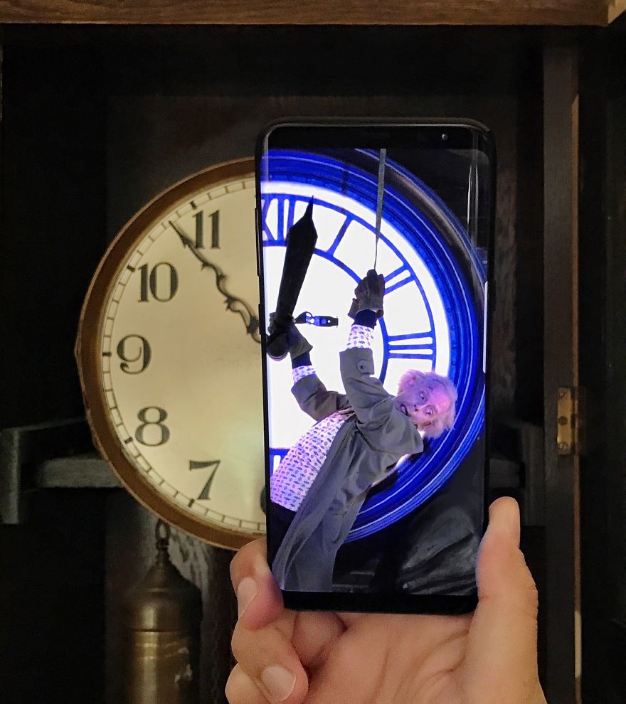 I Bring Everyday Objects To Life With My Smartphone (Part 6) I Bring Everyday Objects To Life With My Smartphone (Part 6)