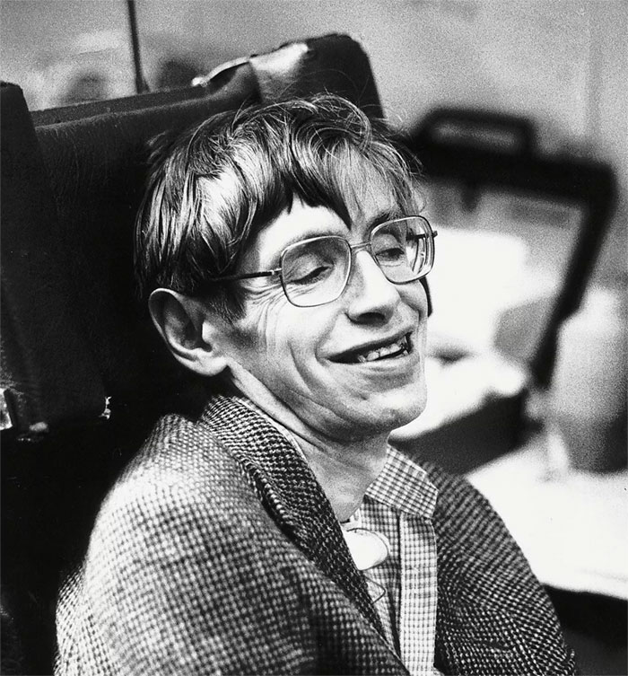 Stephen Hawking Dies At 76, And Here’s How The Internet Responds Stephen Hawking Dies At 76, And Here’s How The Internet Responds