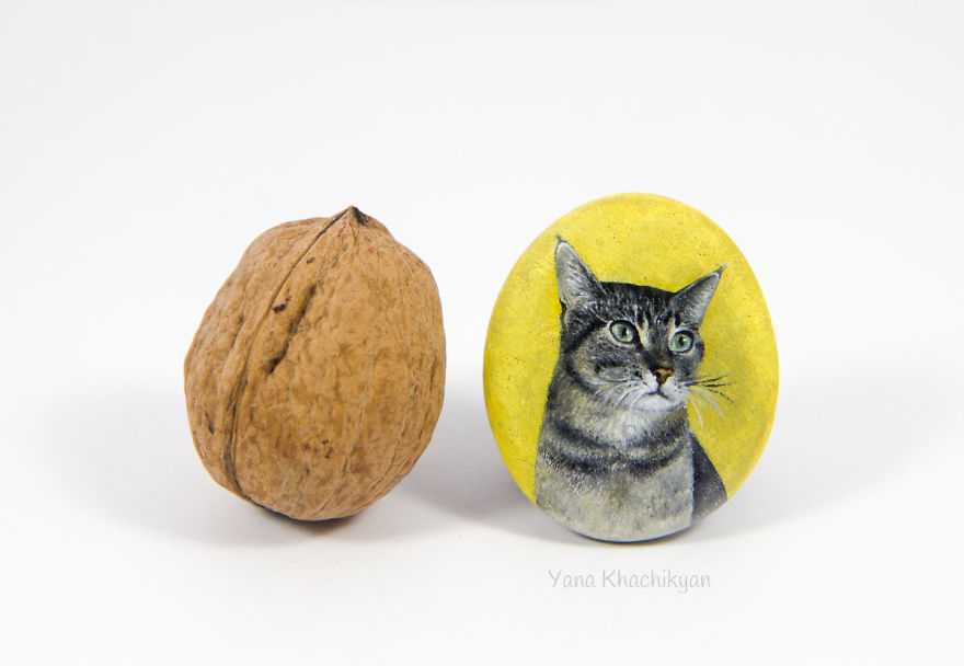 I Paint Miniature Pet Portraits On Stones Which Touch My Heart Every Single Time