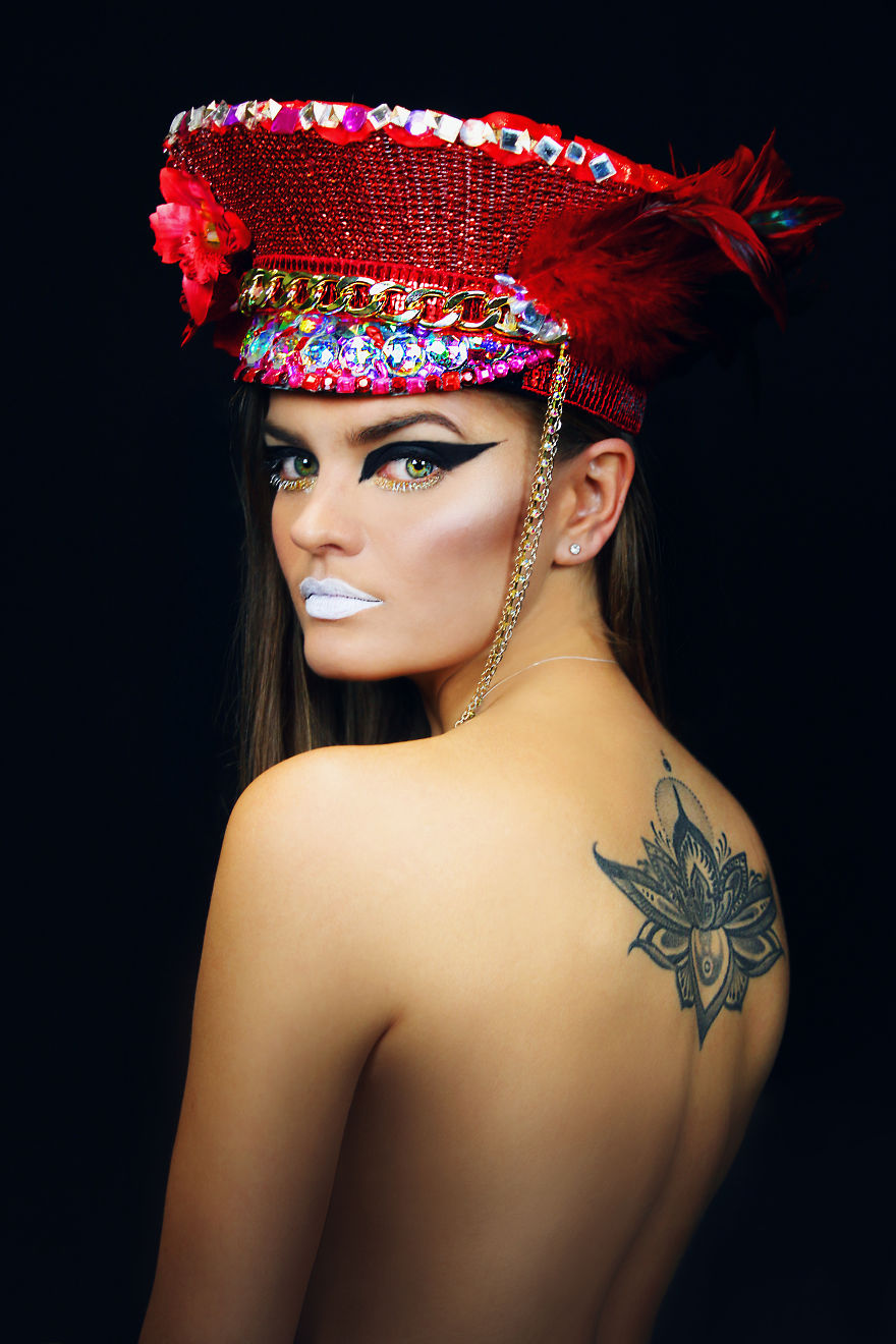 The Photographer Survived The Real Nightmare – She Was Afraid Even To Go To The Store The Photographer Survived The Real Nightmare – She Was Afraid Even To Go To The Store