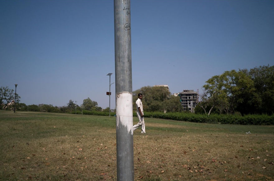 50 Incredibly Lucky Shots By Probably The Best Street Photographer In The World 50 Incredibly Lucky Shots By Probably The Best Street Photographer In The World