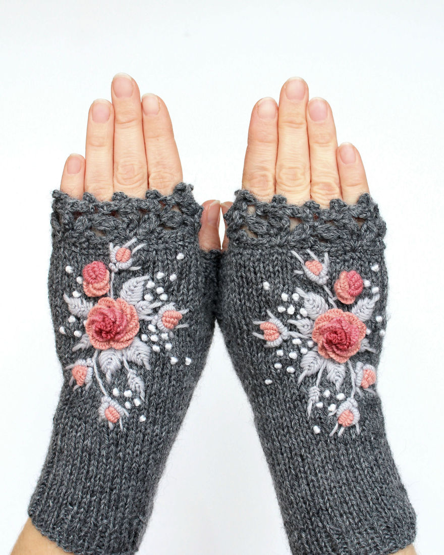 I Make Embroidered Mittens And Gloves That Will Keep Your Hands Warm