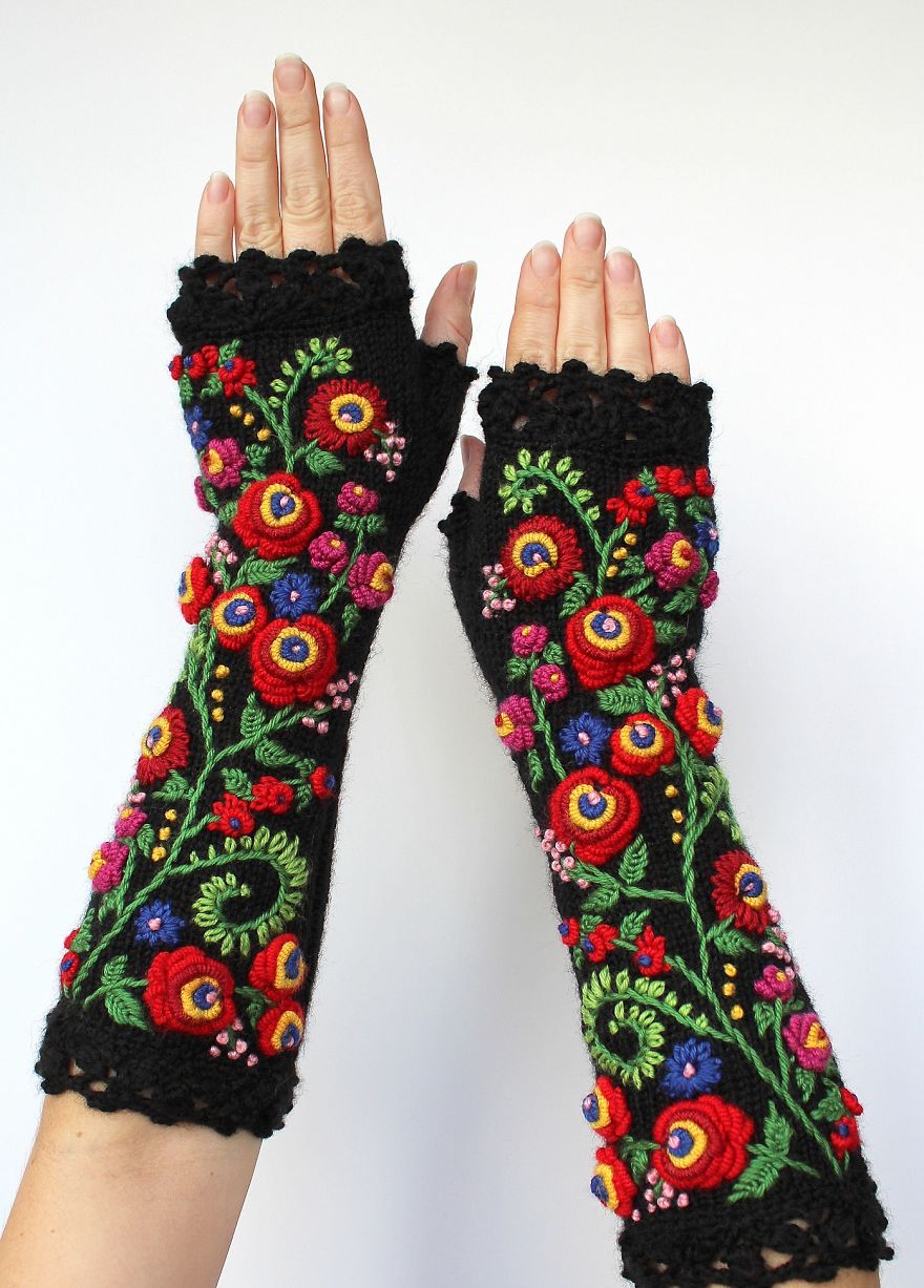 I Make Embroidered Mittens And Gloves That Will Keep Your Hands Warm