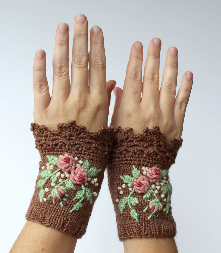 I Make Embroidered Mittens And Gloves That Will Keep Your Hands Warm