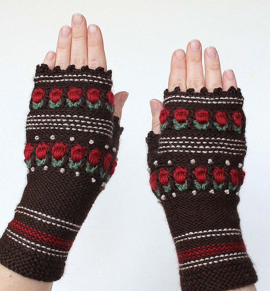 I Make Embroidered Mittens And Gloves That Will Keep Your Hands Warm