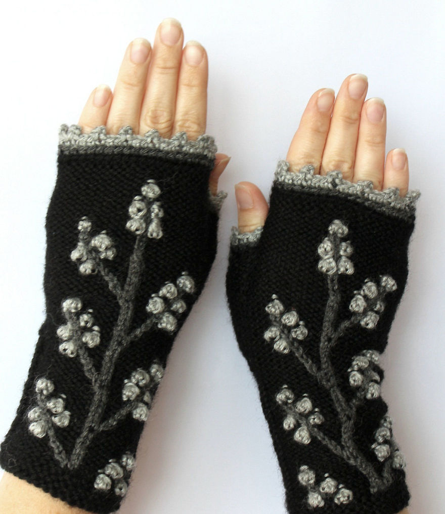 I Make Embroidered Mittens And Gloves That Will Keep Your Hands Warm