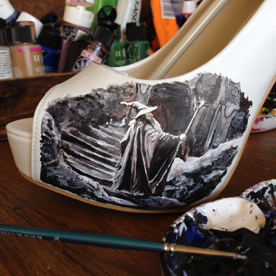 I Painted LOTR Characters On A Pair Of Boring White Heels