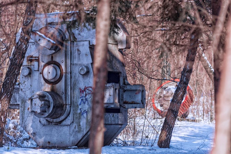 I Met Giant Machine Monsters In The Woods I Met Giant Machine Monsters In The Woods