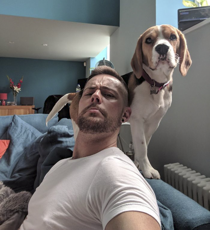 This Man And His Dog Just Inspired The Most Adorable ‘Twinning’ Trend, And The Photos Will Make Your Day This Man And His Dog Just Inspired The Most Adorable ‘Twinning’ Trend, And The Photos Will Make Your Day