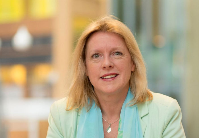 Michael Moore Tries To Prove Women Are Better Than Men, Gets Brilliantly Shut Down By A Woman