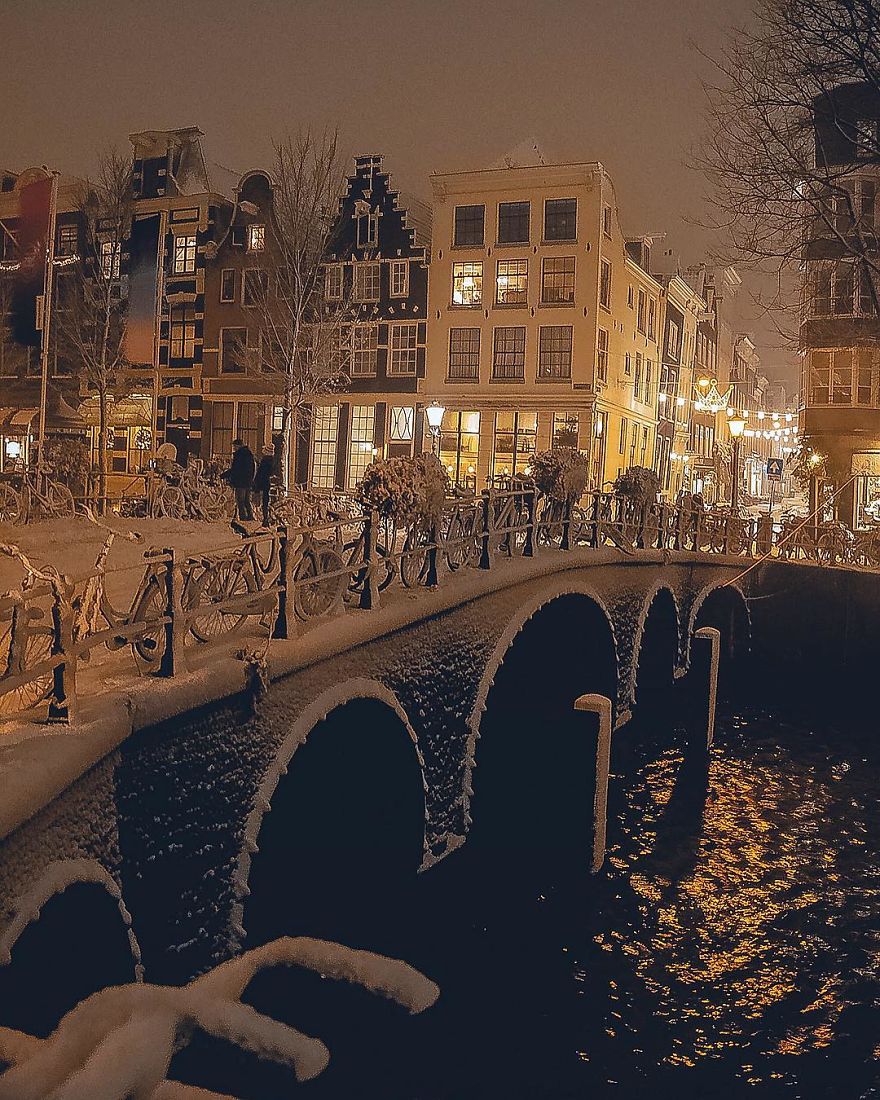 I Photographed Amsterdam Covered By Heavy Snow I Photographed Amsterdam Covered By Heavy Snow