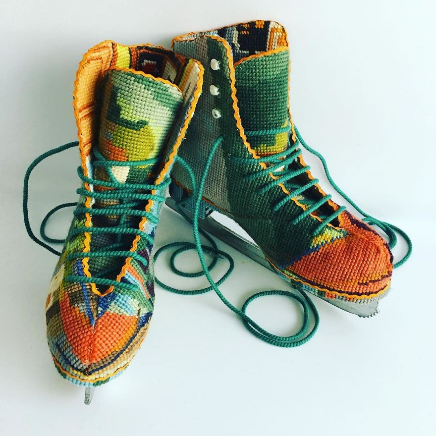Artist Gives A Second Life To Vintage Household Objects By “Dressing Them Up” In Cross-Stitched Patterns Artist Gives A Second Life To Vintage Household Objects By “Dressing Them Up” In Cross-Stitched Patterns