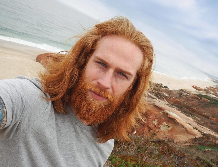 Barber Tells This ‘Shy’ Insurance Man To Grow A Beard, And It Ends Up Transforming His Life Barber Tells This ‘Shy’ Insurance Man To Grow A Beard, And It Ends Up Transforming His Life